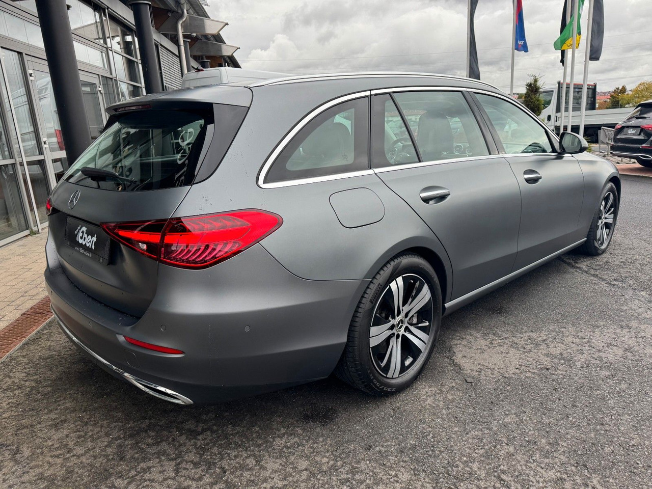 Mercedes-Benz C 220 d T AVANTGARDE AHK+Memory+HUD+Distr+Keyles - רכב סטיישן: תמונה 4 Mercedes-Benz C 220 d T AVANTGARDE AHK+Memory+HUD+Distr+Keyles - רכב סטיישן: תמונה 4