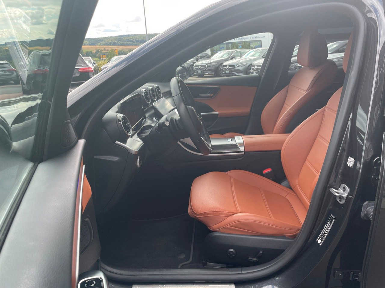 Mercedes-Benz C 300 e T AVANTGARDE R-Kamera+TOTW+Carplay - רכב סטיישן: תמונה 1 Mercedes-Benz C 300 e T AVANTGARDE R-Kamera+TOTW+Carplay - רכב סטיישן: תמונה 1