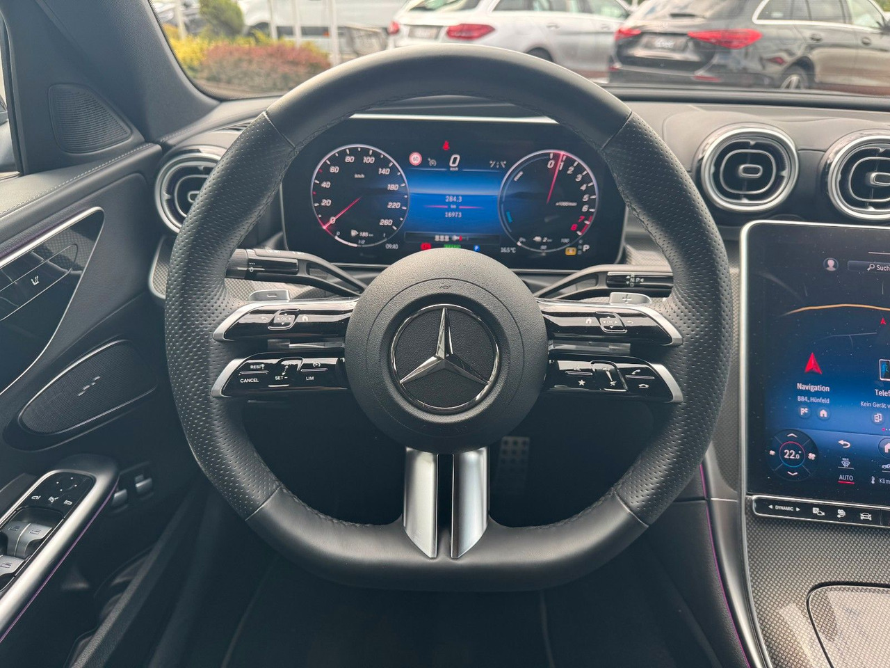 סדאן Mercedes-Benz C 400e 4M AMG+HUD+RFK+TotW+Ambiente+Night: תמונה 15