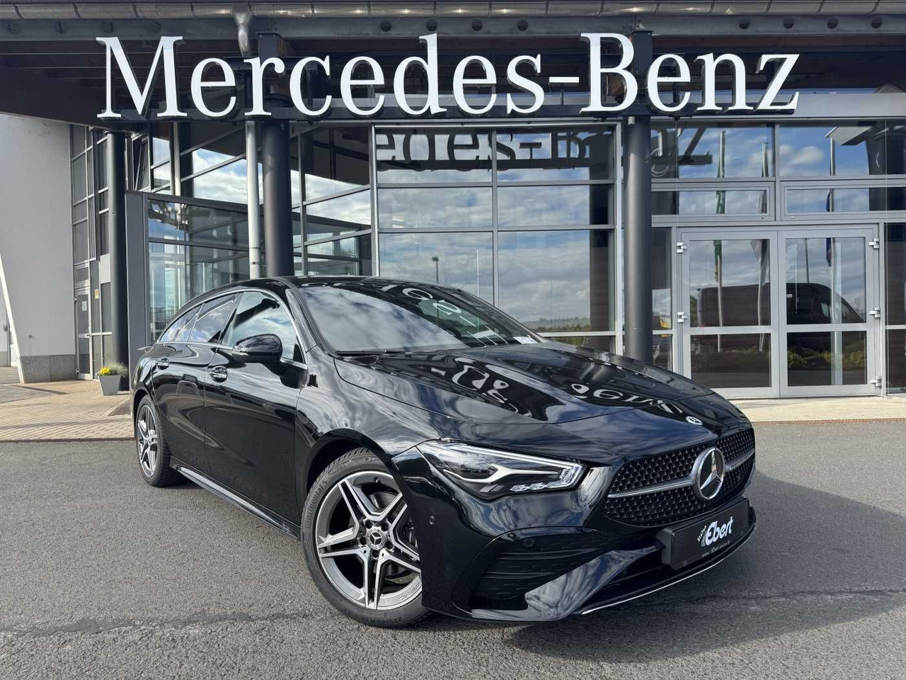 Mercedes-Benz CLA 180 Shooting Brake+AMG+Distr+AHK+RFK+ - מכונית: תמונה 1 Mercedes-Benz CLA 180 Shooting Brake+AMG+Distr+AHK+RFK+ - מכונית: תמונה 1
