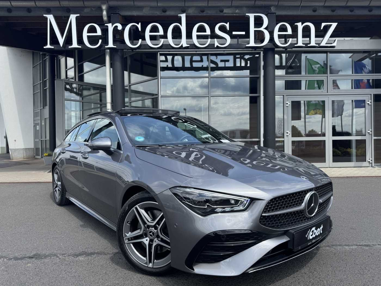Mercedes-Benz CLA 200 AMG+Pano+MultiBeam+DistrPro+HUD+360 - מכונית: תמונה 1 Mercedes-Benz CLA 200 AMG+Pano+MultiBeam+DistrPro+HUD+360 - מכונית: תמונה 1