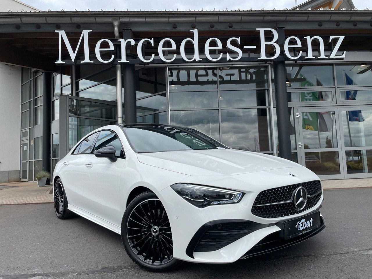 Mercedes-Benz CLA 200 AMG Pano+R-Kamera+19"+TOTW+DISTR+MULITBE - רכב קופה: תמונה 1 Mercedes-Benz CLA 200 AMG Pano+R-Kamera+19"+TOTW+DISTR+MULITBE - רכב קופה: תמונה 1