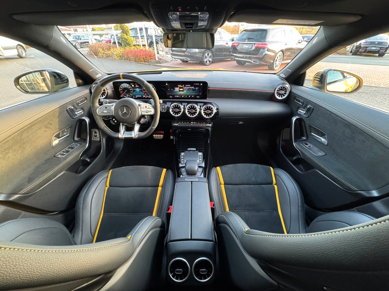 הַחכָּרָה  Mercedes-Benz CLA 45 AMG+Aerodynamic+Pano+Burm+Multikontur+ Mercedes-Benz CLA 45 AMG+Aerodynamic+Pano+Burm+Multikontur+: תמונה 16