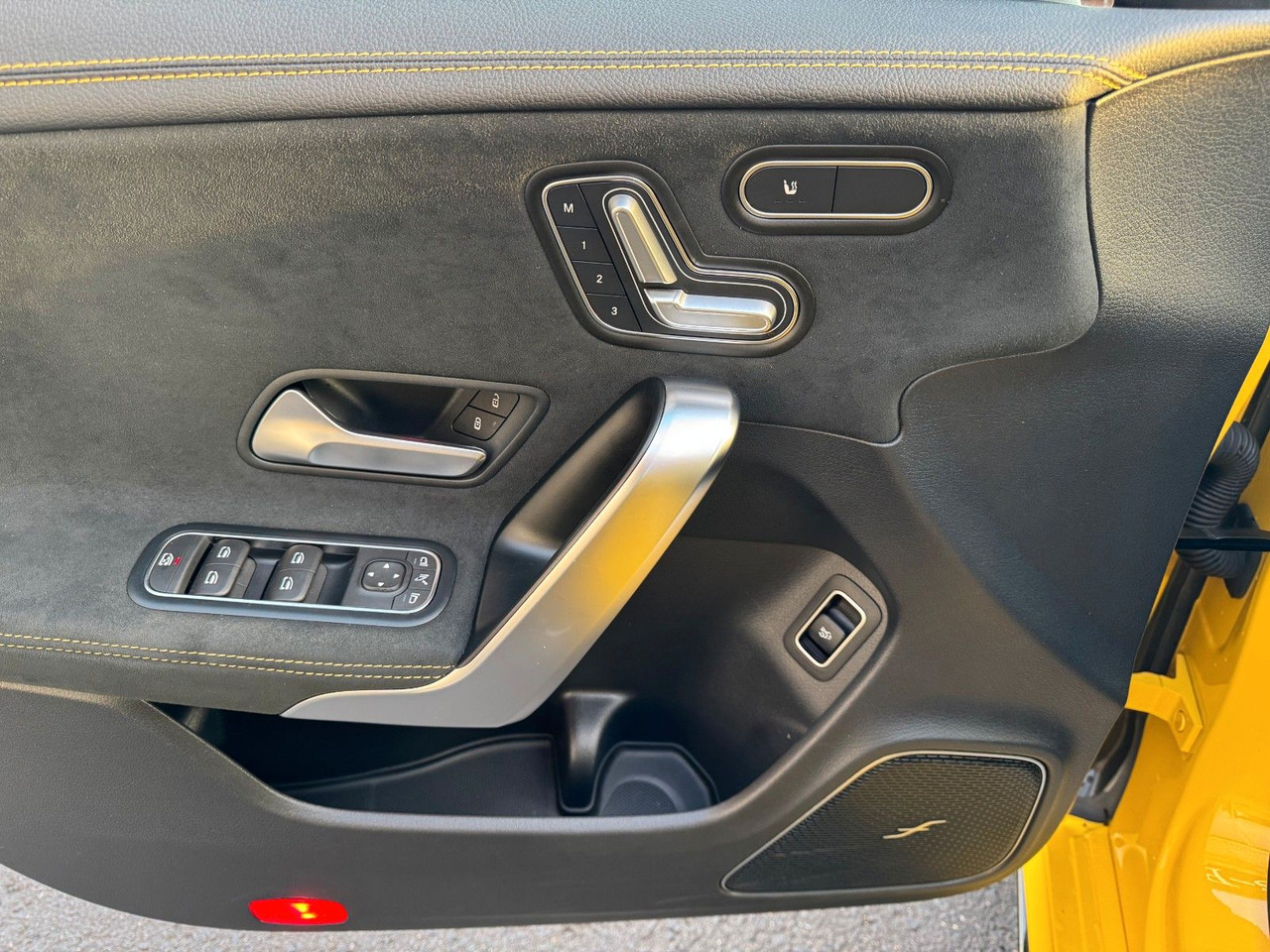 הַחכָּרָה  Mercedes-Benz CLA 45 AMG+Aerodynamic+Pano+Burm+Multikontur+ Mercedes-Benz CLA 45 AMG+Aerodynamic+Pano+Burm+Multikontur+: תמונה 12