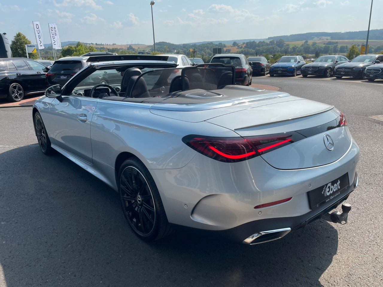 Mercedes-Benz CLE 220 d AMG StdH+360°+Distr+AHK+Burm+Digital - מכונית: תמונה 5 Mercedes-Benz CLE 220 d AMG StdH+360°+Distr+AHK+Burm+Digital - מכונית: תמונה 5