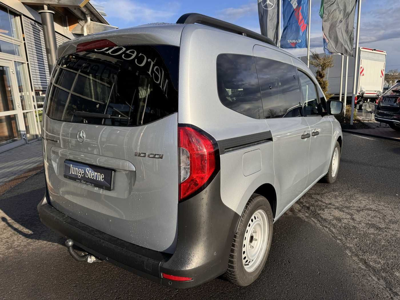 Mercedes-Benz Citan 110 CDI Tourer Klima AHK Kamera MBUX Tempo - כלי רכב מסחרי לנוסעים: תמונה 4 Mercedes-Benz Citan 110 CDI Tourer Klima AHK Kamera MBUX Tempo - כלי רכב מסחרי לנוסעים: תמונה 4