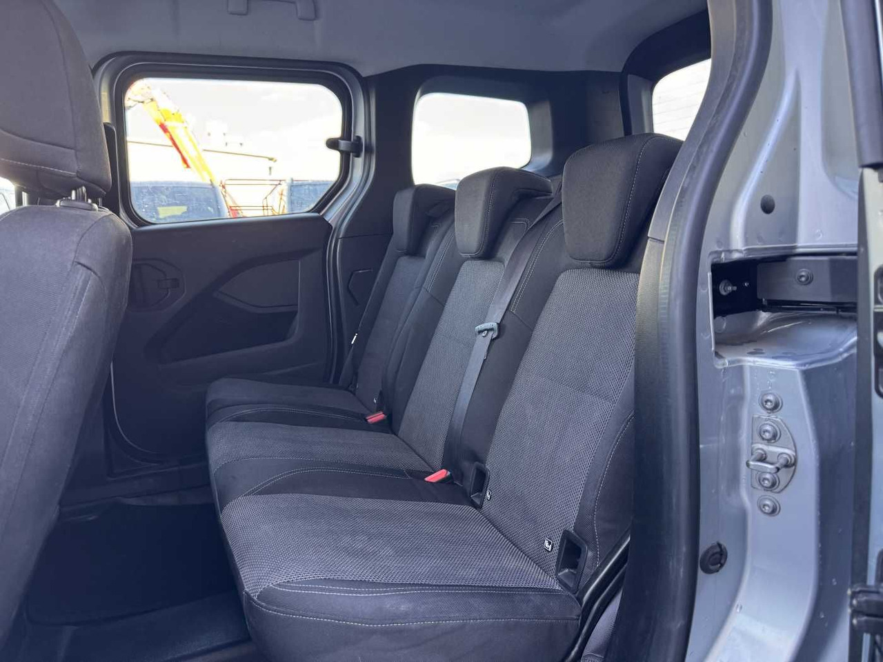 הַחכָּרָה  Mercedes-Benz Citan 110 CDI Tourer Klima AHK Kamera MBUX Tempo Mercedes-Benz Citan 110 CDI Tourer Klima AHK Kamera MBUX Tempo: תמונה 8