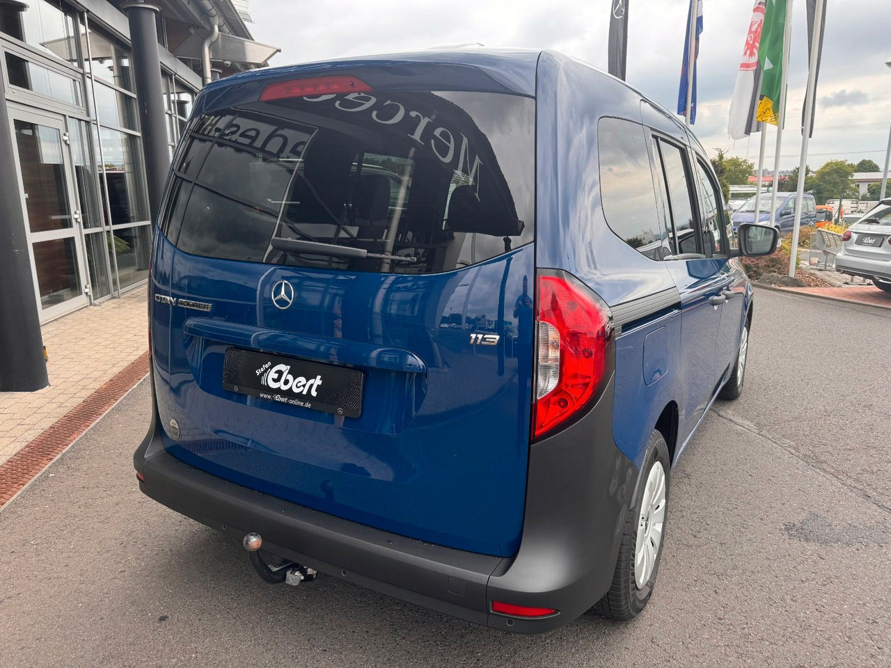 Mercedes-Benz Citan 113 Tourer Klimaautomatik AK Kamera MBUX - כלי רכב מסחרי לנוסעים: תמונה 4 Mercedes-Benz Citan 113 Tourer Klimaautomatik AK Kamera MBUX - כלי רכב מסחרי לנוסעים: תמונה 4