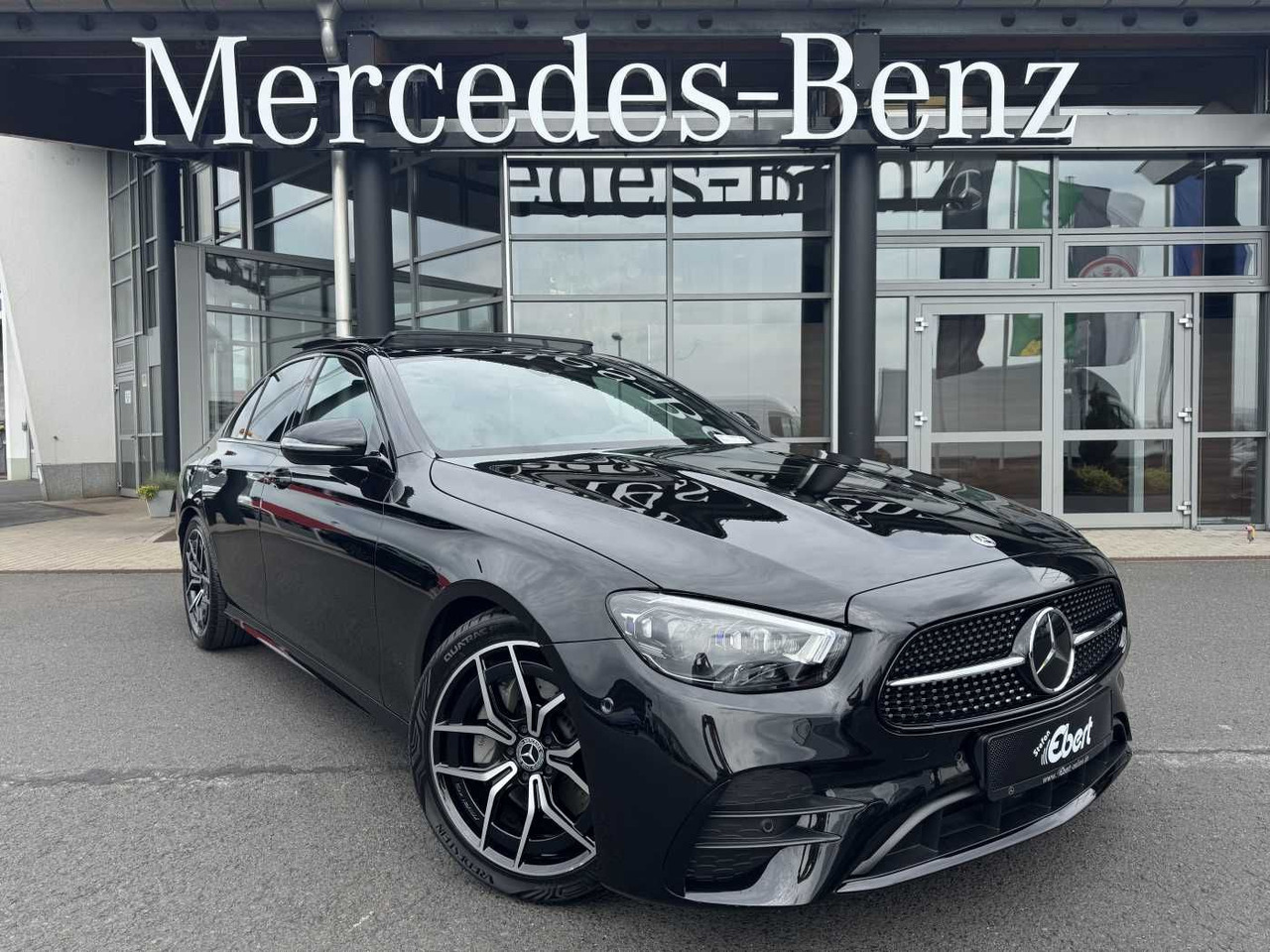 Mercedes-Benz E 220d AMG+Pano+Distr+Multibeam+RFK+Night - סדאן: תמונה 1 Mercedes-Benz E 220d AMG+Pano+Distr+Multibeam+RFK+Night - סדאן: תמונה 1