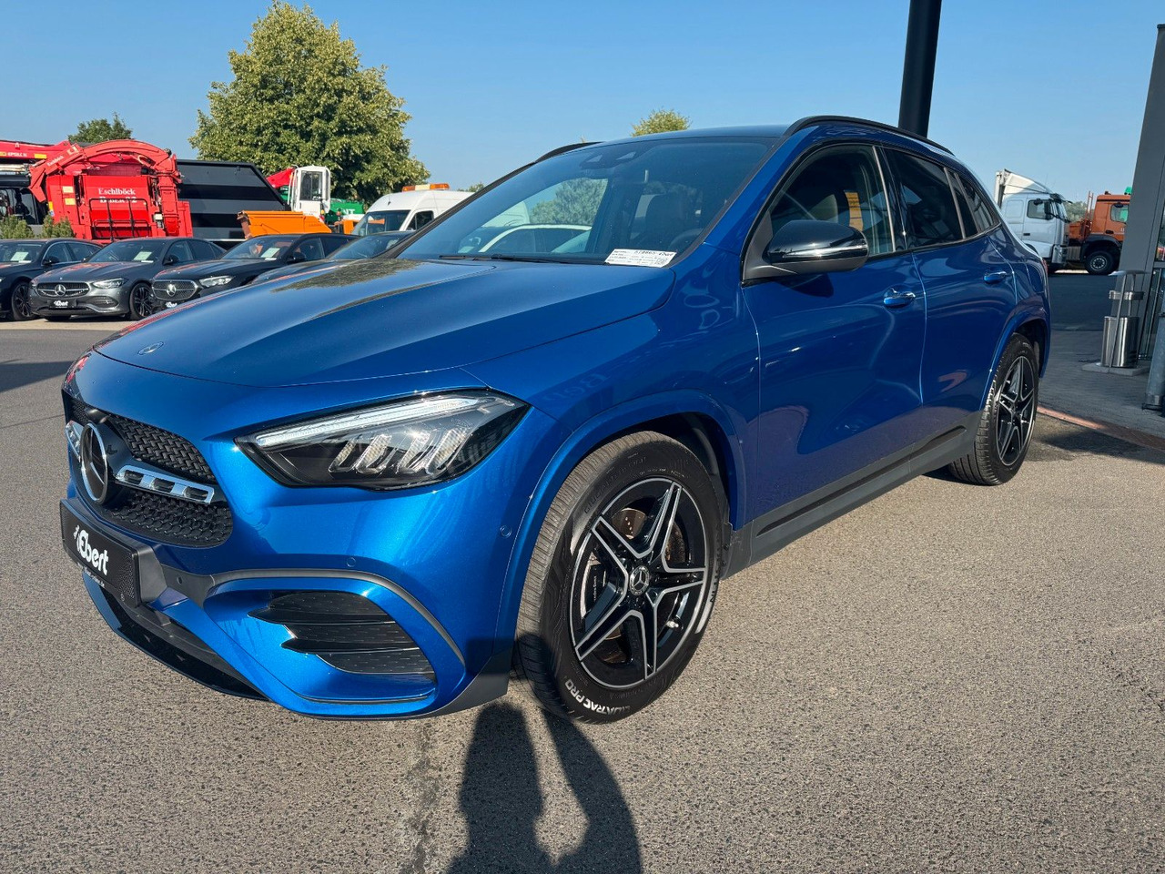Mercedes-Benz GLA 200 AMG+PANO+DistrPlus+RFK+Night - SUV: תמונה 2 Mercedes-Benz GLA 200 AMG+PANO+DistrPlus+RFK+Night - SUV: תמונה 2