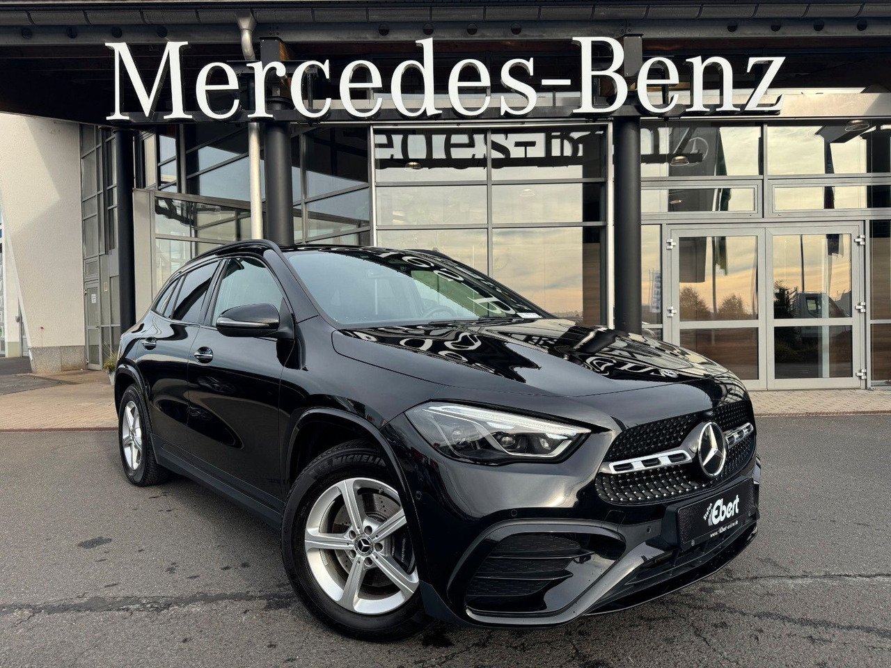 Mercedes-Benz GLA 200 AMG+Pano+Distr+Ambiente+Multibeam+ - SUV: תמונה 1 Mercedes-Benz GLA 200 AMG+Pano+Distr+Ambiente+Multibeam+ - SUV: תמונה 1