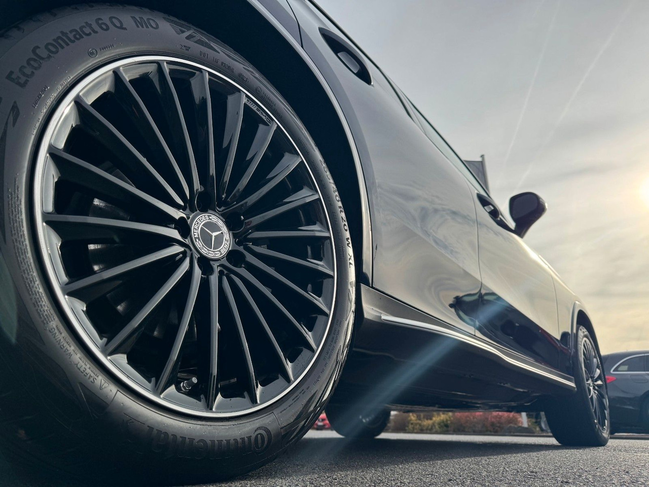 Mercedes-Benz GLC 300 4M+AMG+Pano+Burm+360+Memory - SUV: תמונה 5 Mercedes-Benz GLC 300 4M+AMG+Pano+Burm+360+Memory - SUV: תמונה 5