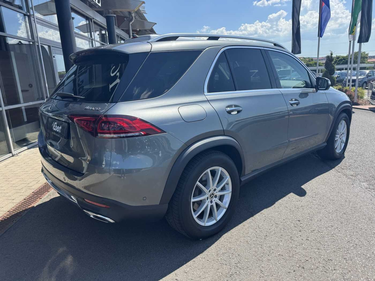 Mercedes-Benz GLE 350de 4M AMG+AHK+DistrPlus+HUD+360 - SUV: תמונה 4 Mercedes-Benz GLE 350de 4M AMG+AHK+DistrPlus+HUD+360 - SUV: תמונה 4