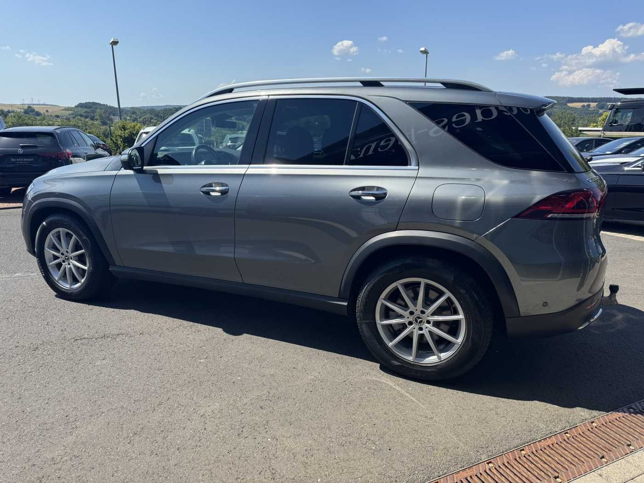 Mercedes-Benz GLE 350de 4M AMG+AHK+DistrPlus+HUD+360 - SUV: תמונה 3 Mercedes-Benz GLE 350de 4M AMG+AHK+DistrPlus+HUD+360 - SUV: תמונה 3