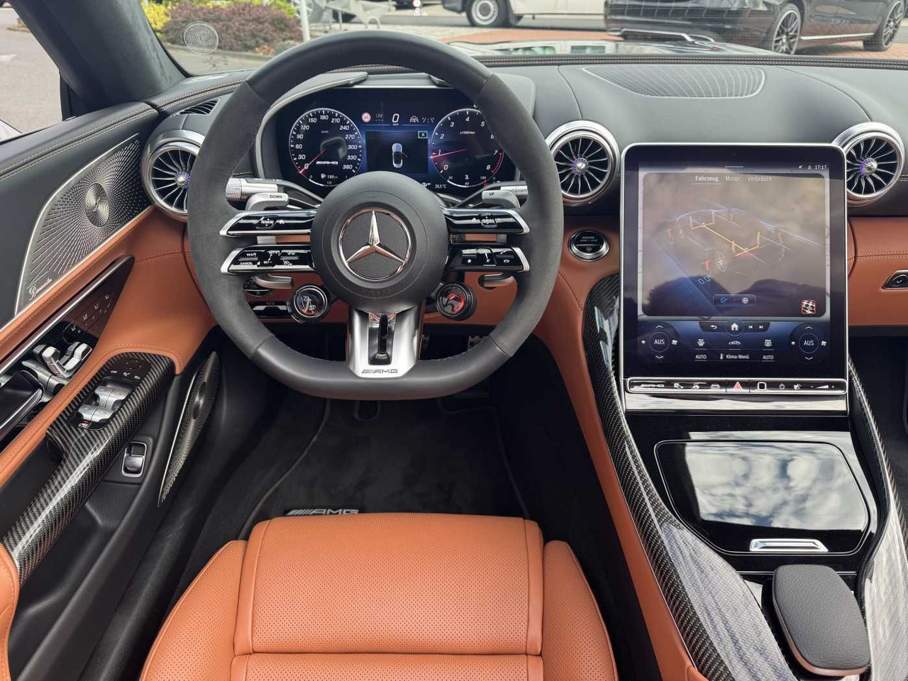 Mercedes-Benz SL 63 AMG 4M Digital+Massage+Distr+360+HUD+ - מכונית: תמונה 5 Mercedes-Benz SL 63 AMG 4M Digital+Massage+Distr+360+HUD+ - מכונית: תמונה 5