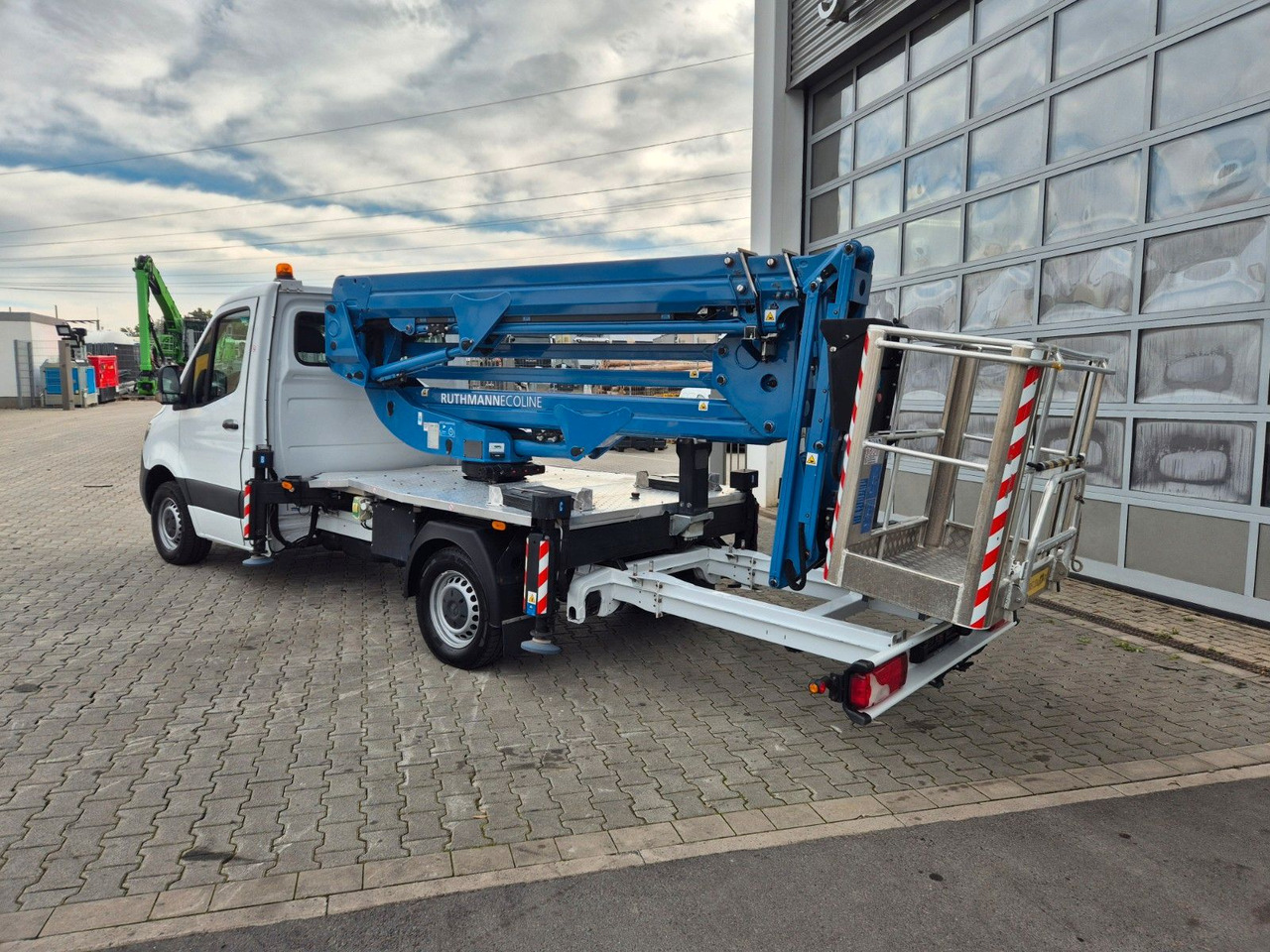 Mercedes-Benz Sprinter 314CDI Hubsteiger Ruthmann EcolineRS200 - פלטפורמה אווירית מותקנת על משאית: תמונה 4 Mercedes-Benz Sprinter 314CDI Hubsteiger Ruthmann EcolineRS200 - פלטפורמה אווירית מותקנת על משאית: תמונה 4