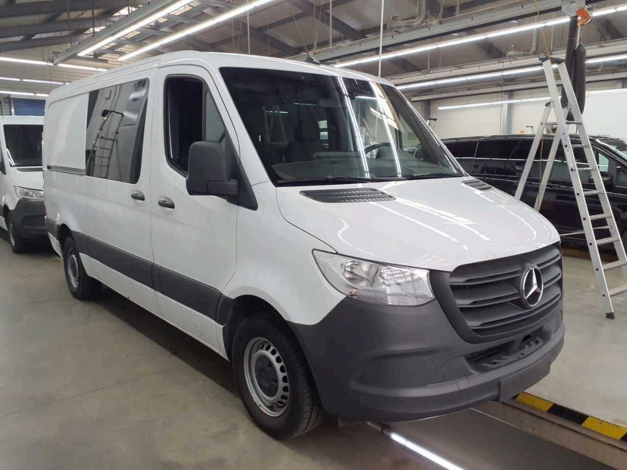 Mercedes-Benz Sprinter 315 CDI DoKa/Mixto AHK3,5t Klima Kamera - כלי רכב מסחרי עם לוח, כלי רכב מסחרי קומבי: תמונה 2 Mercedes-Benz Sprinter 315 CDI DoKa/Mixto AHK3,5t Klima Kamera - כלי רכב מסחרי עם לוח, כלי רכב מסחרי קומבי: תמונה 2