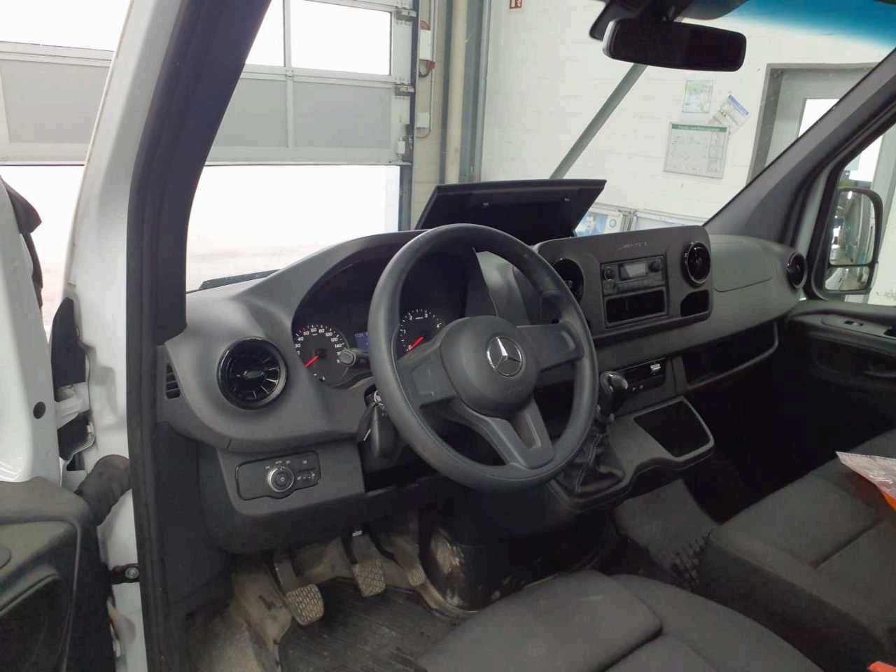 Mercedes-Benz Sprinter 315 CDI DoKa/Mixto AHK3,5t Klima Kamera - כלי רכב מסחרי לנוסעים, כלי רכב מסחרי קומבי: תמונה 5 Mercedes-Benz Sprinter 315 CDI DoKa/Mixto AHK3,5t Klima Kamera - כלי רכב מסחרי לנוסעים, כלי רכב מסחרי קומבי: תמונה 5