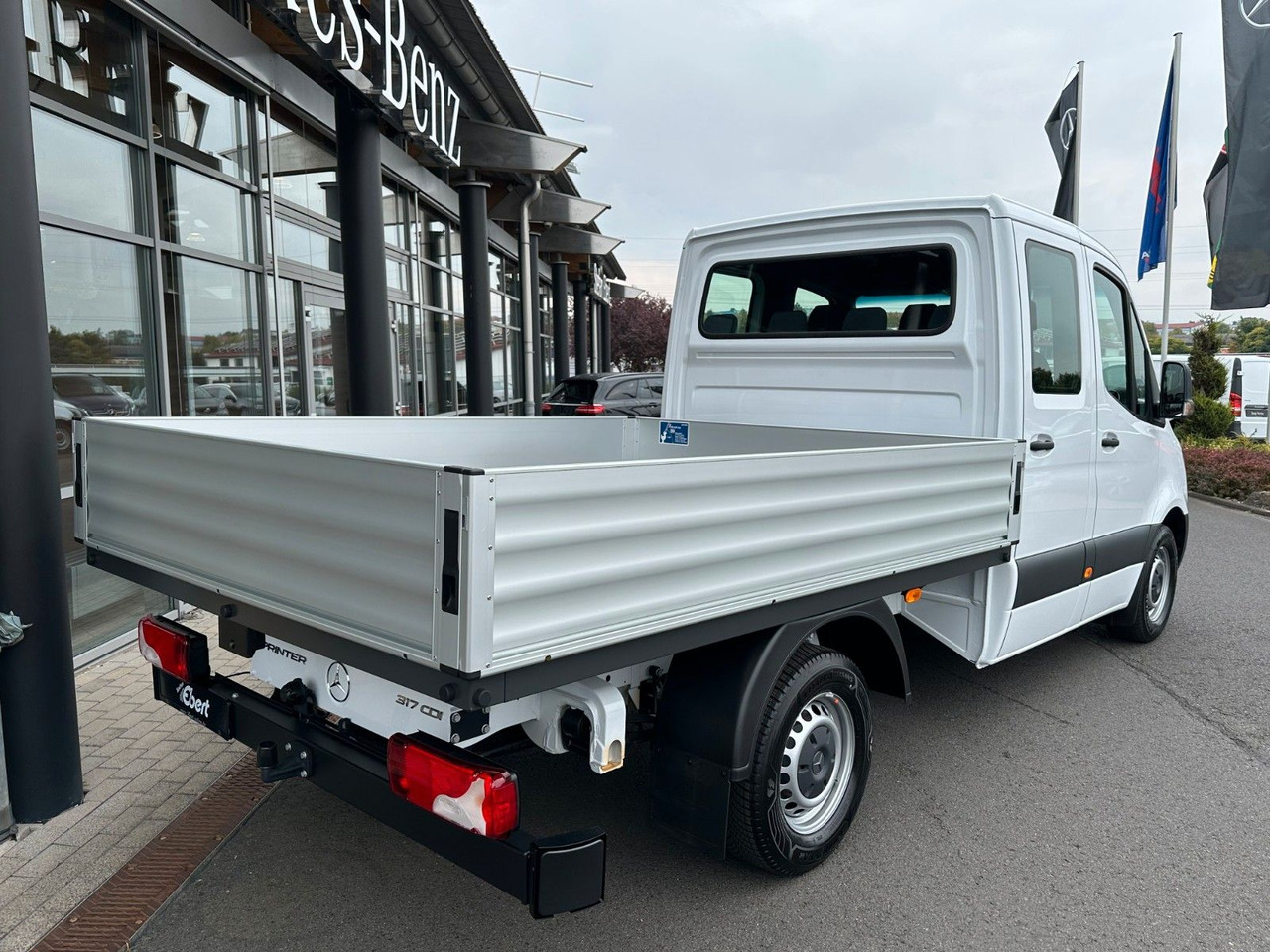 Mercedes-Benz Sprinter 317 CDI 3665 9G DoKa AHK Klima - כלי רכב מסחרי עם וילונות צד, כלי רכב מסחרי קומבי: תמונה 4 Mercedes-Benz Sprinter 317 CDI 3665 9G DoKa AHK Klima - כלי רכב מסחרי עם וילונות צד, כלי רכב מסחרי קומבי: תמונה 4