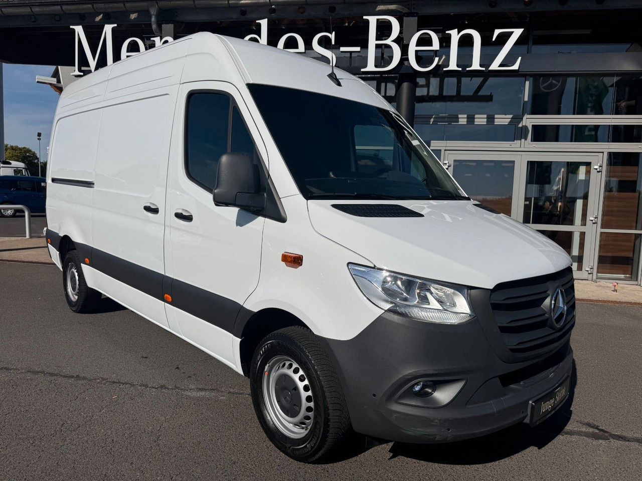 Mercedes-Benz Sprinter 317 CDI 3665 Klima 360 Schwing SHZ - כלי רכב מסחרי עם לוח: תמונה 1 Mercedes-Benz Sprinter 317 CDI 3665 Klima 360 Schwing SHZ - כלי רכב מסחרי עם לוח: תמונה 1
