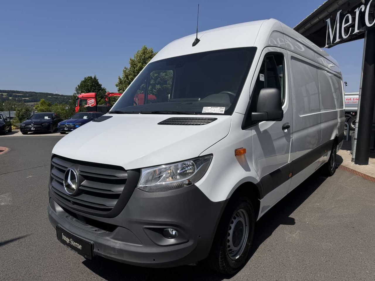 Mercedes-Benz Sprinter 317 CDI 4325 Klima 360 Schwing MBUX SHZ - כלי רכב מסחרי עם לוח: תמונה 3 Mercedes-Benz Sprinter 317 CDI 4325 Klima 360 Schwing MBUX SHZ - כלי רכב מסחרי עם לוח: תמונה 3