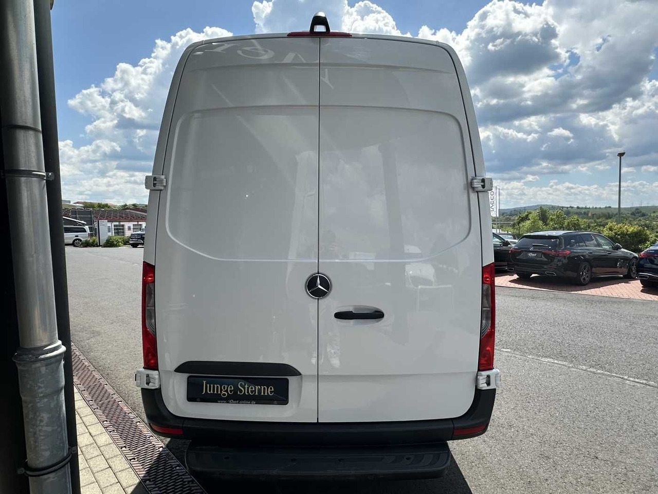 Mercedes-Benz Sprinter 317 CDI 4325 Klima 360 Schwing SHZ MBUX - כלי רכב מסחרי עם לוח: תמונה 5 Mercedes-Benz Sprinter 317 CDI 4325 Klima 360 Schwing SHZ MBUX - כלי רכב מסחרי עם לוח: תמונה 5