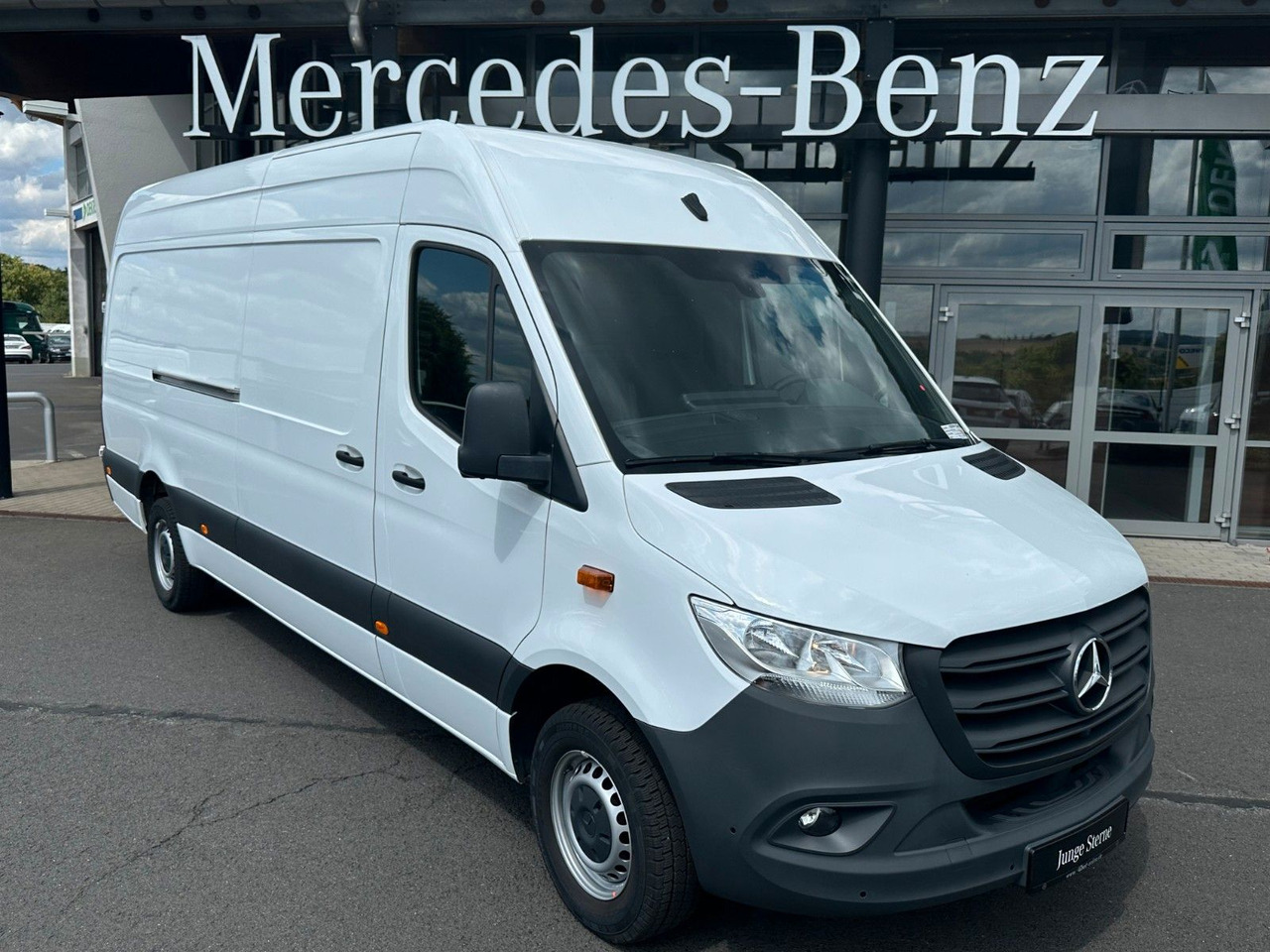 Mercedes-Benz Sprinter 317 CDI 4325 Klima Schwing 360 SHZ Temp - כלי רכב מסחרי עם לוח: תמונה 1 Mercedes-Benz Sprinter 317 CDI 4325 Klima Schwing 360 SHZ Temp - כלי רכב מסחרי עם לוח: תמונה 1