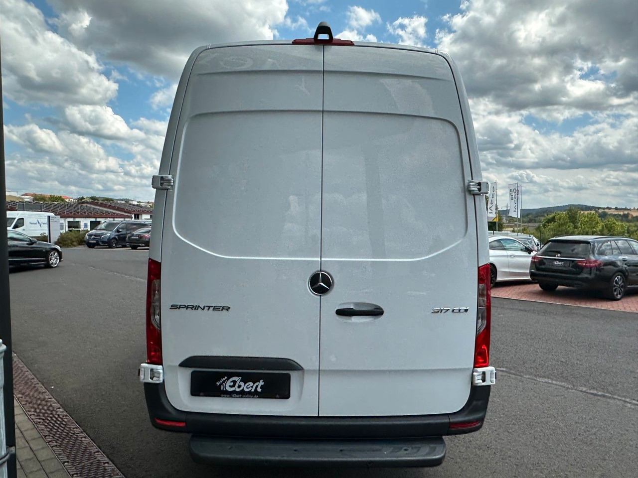 Mercedes-Benz Sprinter 317 CDI 4325 Klima Schwing 360 SHZ Temp - כלי רכב מסחרי עם לוח: תמונה 5 Mercedes-Benz Sprinter 317 CDI 4325 Klima Schwing 360 SHZ Temp - כלי רכב מסחרי עם לוח: תמונה 5