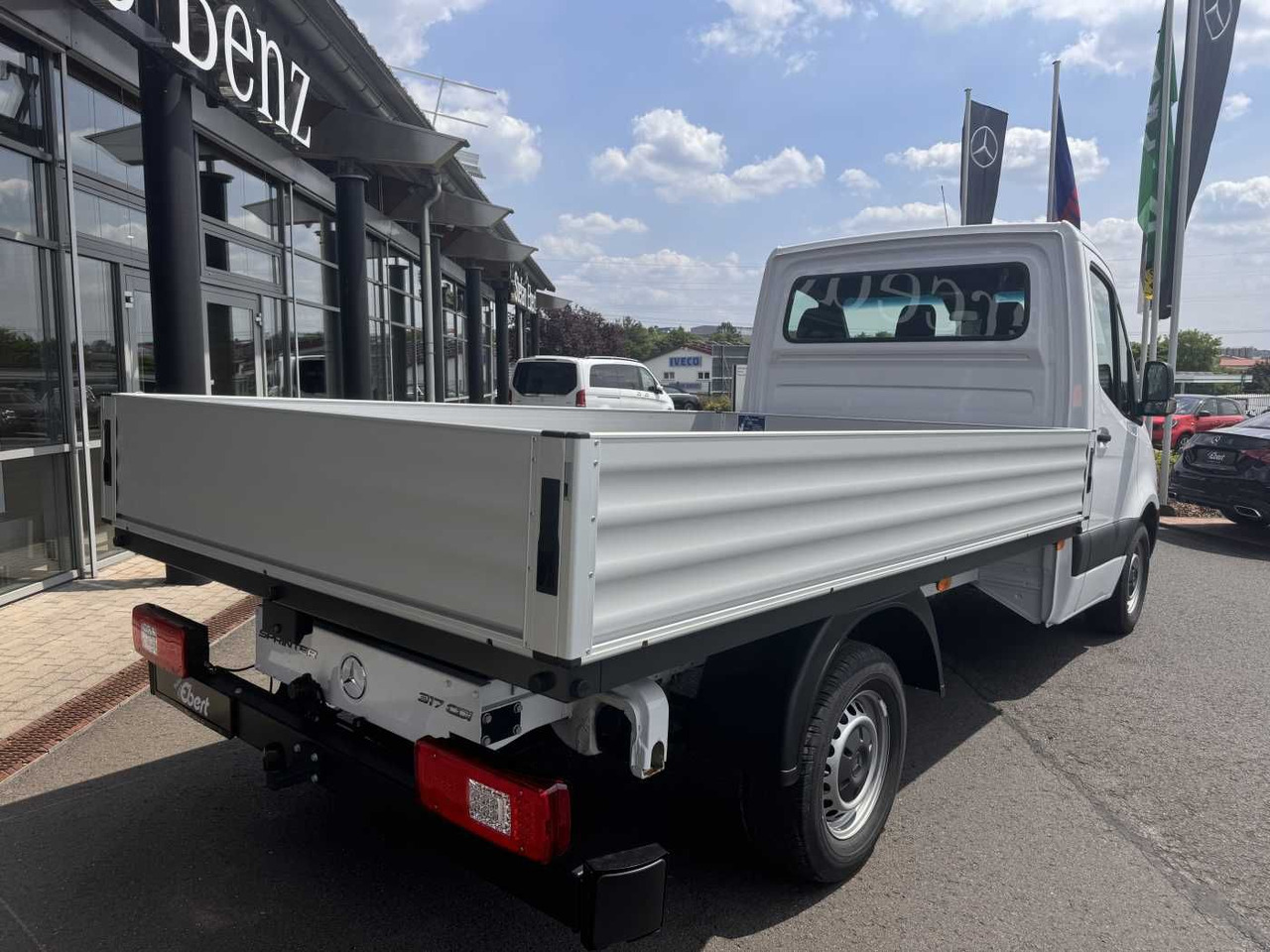 Mercedes-Benz Sprinter 317 CDI 9G 3665 Klima Kamera AHK LED - כלי רכב מסחרי במיטה שטוחה: תמונה 4 Mercedes-Benz Sprinter 317 CDI 9G 3665 Klima Kamera AHK LED - כלי רכב מסחרי במיטה שטוחה: תמונה 4