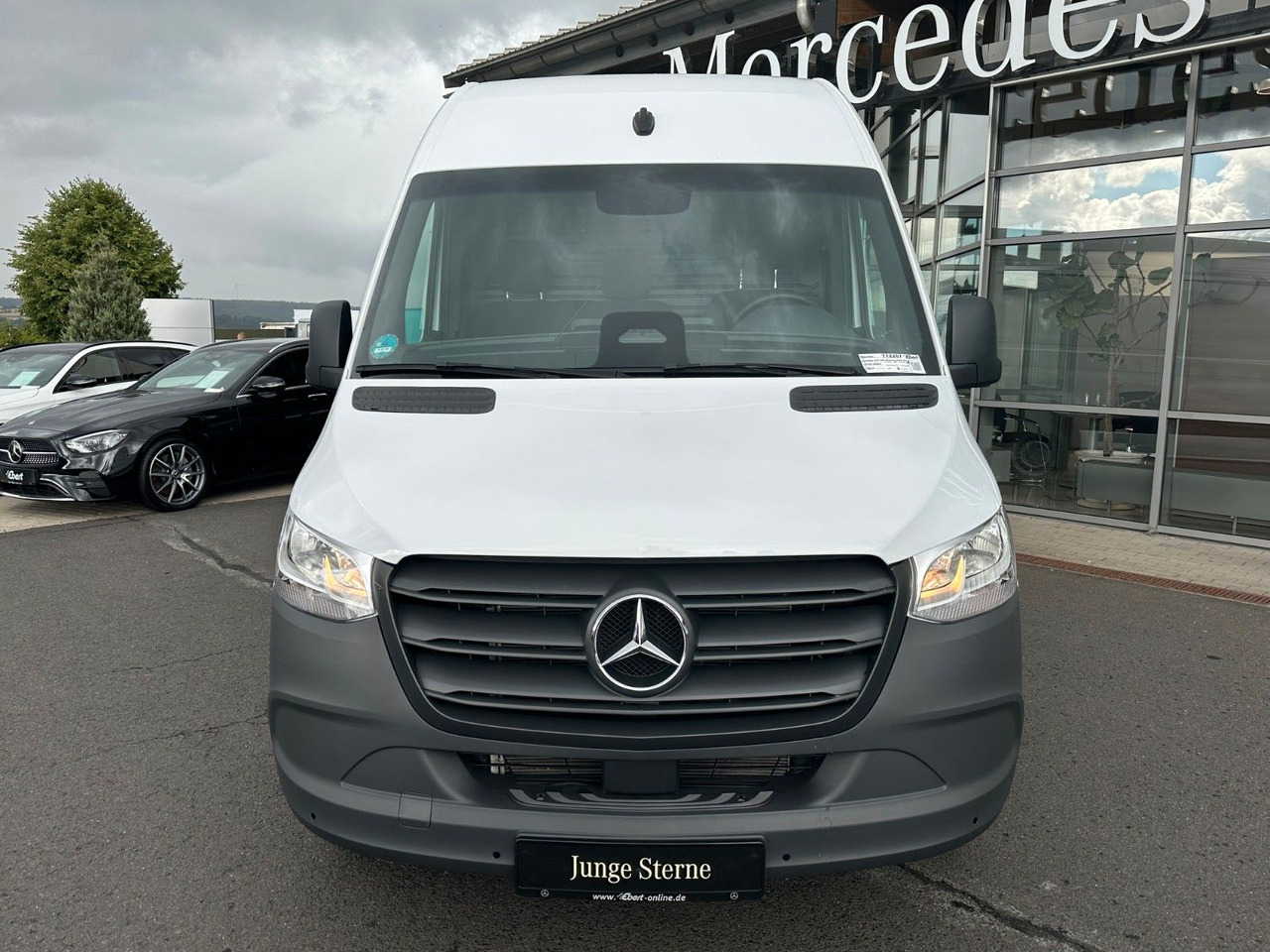 Mercedes-Benz Sprinter 317 CDI 9G 4325 Klima Kamera SHZ AHK - כלי רכב מסחרי עם לוח: תמונה 2 Mercedes-Benz Sprinter 317 CDI 9G 4325 Klima Kamera SHZ AHK - כלי רכב מסחרי עם לוח: תמונה 2