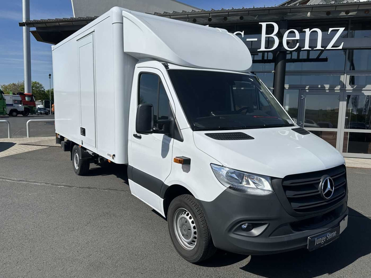 Mercedes-Benz Sprinter 317 CDI Koffer LBW Schwing Klima Kamera - כלי רכב מסחרי עם תיבה: תמונה 1 Mercedes-Benz Sprinter 317 CDI Koffer LBW Schwing Klima Kamera - כלי רכב מסחרי עם תיבה: תמונה 1