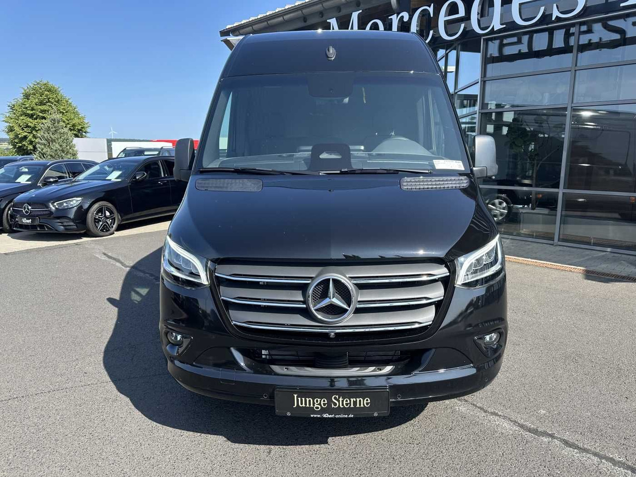 Mercedes-Benz Sprinter 319 CDI 4325 AHK DISTRONIC 360 Klima - כלי רכב מסחרי עם לוח: תמונה 2 Mercedes-Benz Sprinter 319 CDI 4325 AHK DISTRONIC 360 Klima - כלי רכב מסחרי עם לוח: תמונה 2
