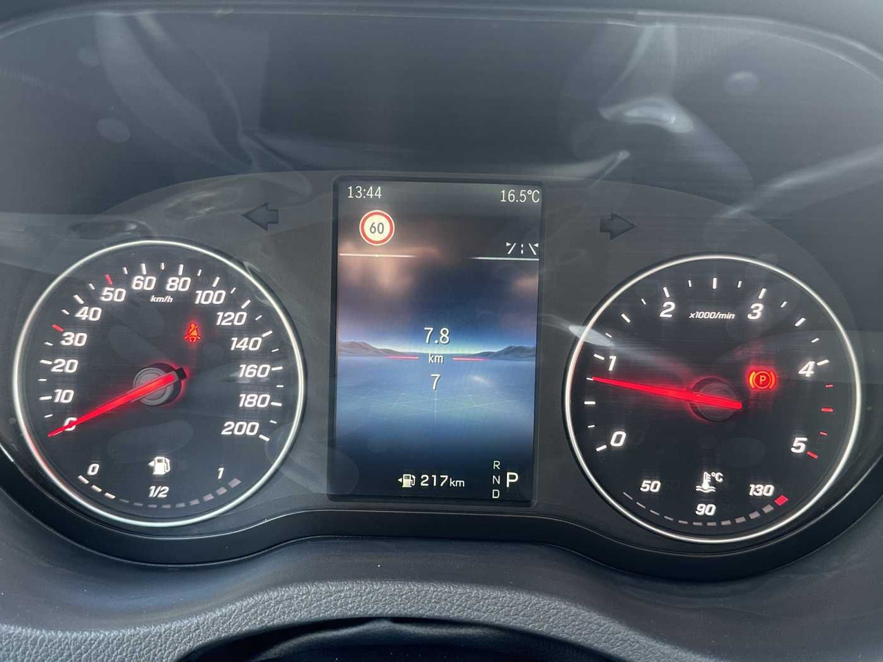 כלי רכב מסחרי עם לוח Mercedes-Benz Sprinter 319 CDI 4x4 4325 Kamera LED SHZ MBUX: תמונה 11