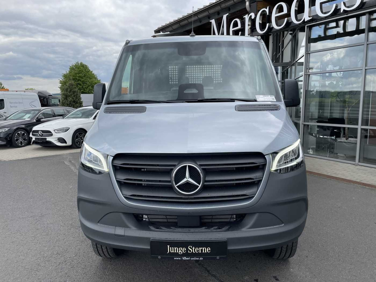 Mercedes-Benz Sprinter 319 CDI 4x4 DoKa Klima Stdheiz AHK LED - כלי רכב מסחרי במיטה שטוחה: תמונה 2 Mercedes-Benz Sprinter 319 CDI 4x4 DoKa Klima Stdheiz AHK LED - כלי רכב מסחרי במיטה שטוחה: תמונה 2