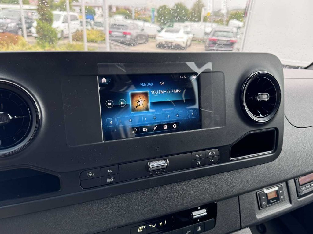 כלי רכב מסחרי עם לוח Mercedes-Benz Sprinter 515 CDI Klima Warmluft Kamera MBUX: תמונה 15