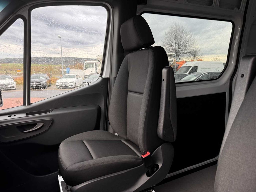 כלי רכב מסחרי עם לוח Mercedes-Benz Sprinter 517 CDI 4325 Kamera MBUX Klima: תמונה 9