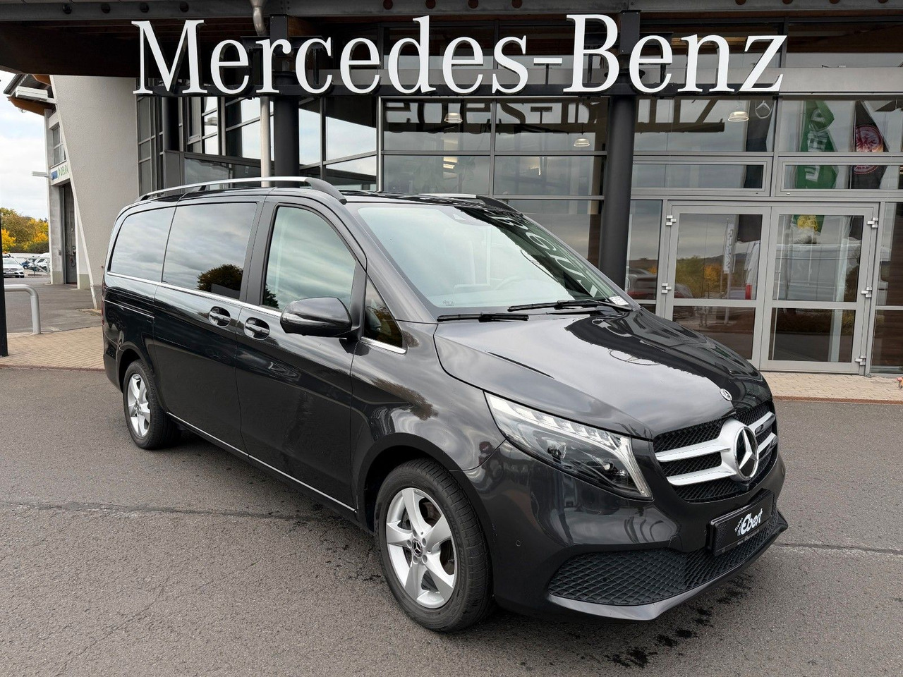 Mercedes-Benz V 250 AVANTGARDE ED AHK Tisch 6Sitze - כלי רכב מסחרי לנוסעים: תמונה 1 Mercedes-Benz V 250 AVANTGARDE ED AHK Tisch 6Sitze - כלי רכב מסחרי לנוסעים: תמונה 1