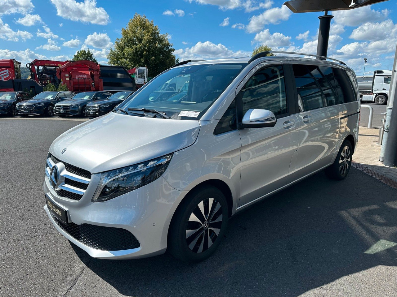 Mercedes-Benz V 250 EDITION 4MATIC Kompakt Liege-Paket AHK2,5t - רכב סטיישן: תמונה 3 Mercedes-Benz V 250 EDITION 4MATIC Kompakt Liege-Paket AHK2,5t - רכב סטיישן: תמונה 3