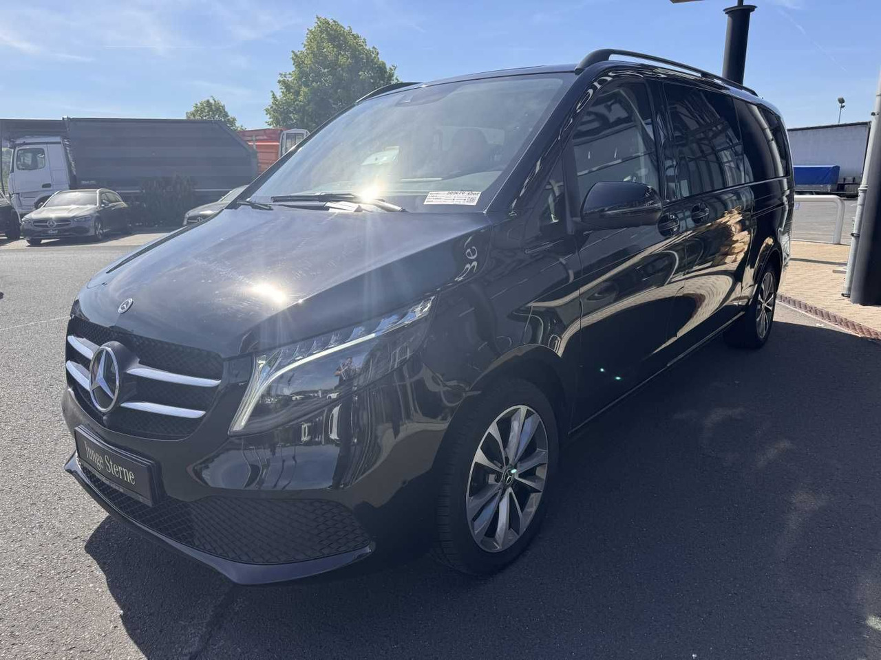 Mercedes-Benz V 300 d AVA Extralang AIRMATIC Standheiz 360Kam - מכונית: תמונה 3 Mercedes-Benz V 300 d AVA Extralang AIRMATIC Standheiz 360Kam - מכונית: תמונה 3