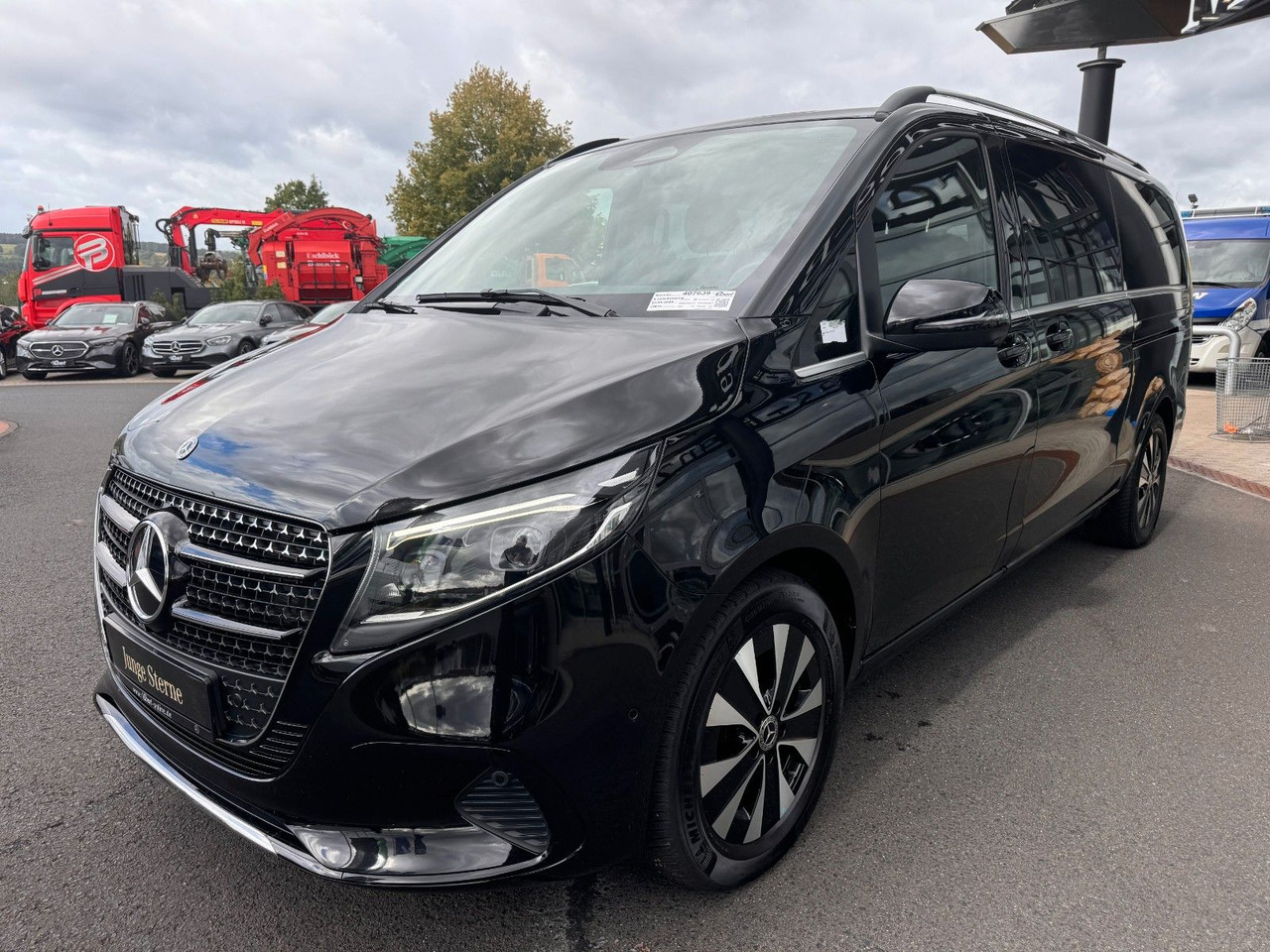 Mercedes-Benz V 300 d AVANTGARDE Extralang 360Kamera Standheiz - רכב סטיישן: תמונה 3 Mercedes-Benz V 300 d AVANTGARDE Extralang 360Kamera Standheiz - רכב סטיישן: תמונה 3