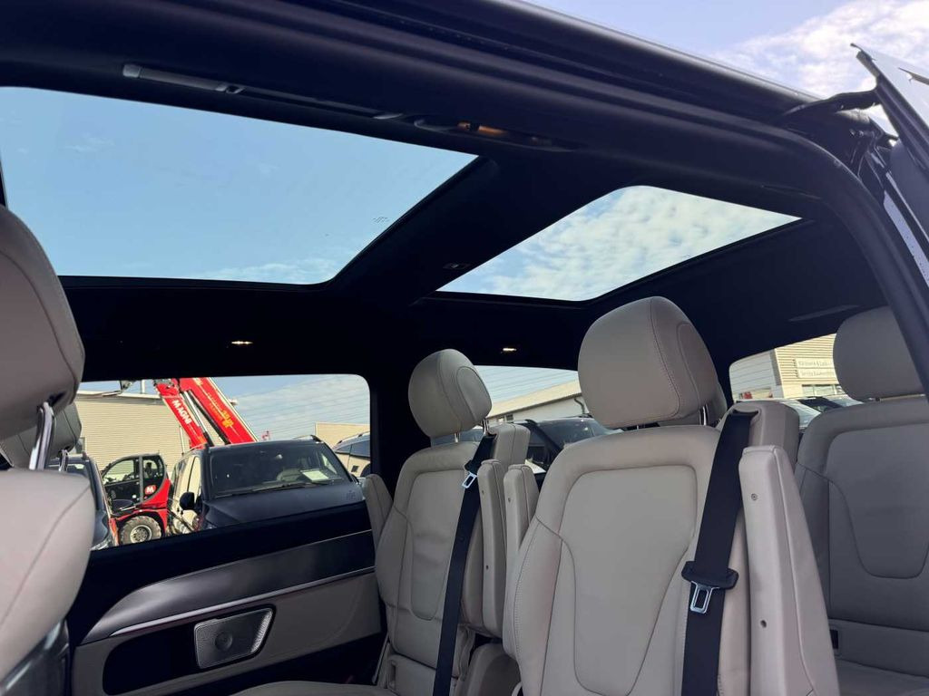 מיניבוס, כלי רכב מסחרי לנוסעים Mercedes-Benz V 300 d EXCLUSIVE 4MATIC Panorama AHK2,5 Stdheiz: תמונה 8