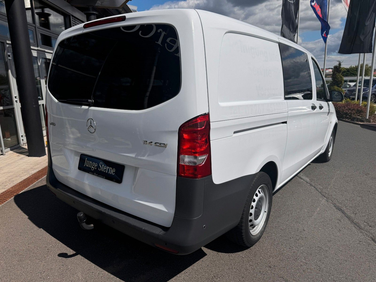 Mercedes-Benz Vito 114 CDI Mixto Klima Kamera Tempomat AHK - כלי רכב מסחרי לנוסעים, כלי רכב מסחרי קומבי: תמונה 4 Mercedes-Benz Vito 114 CDI Mixto Klima Kamera Tempomat AHK - כלי רכב מסחרי לנוסעים, כלי רכב מסחרי קומבי: תמונה 4