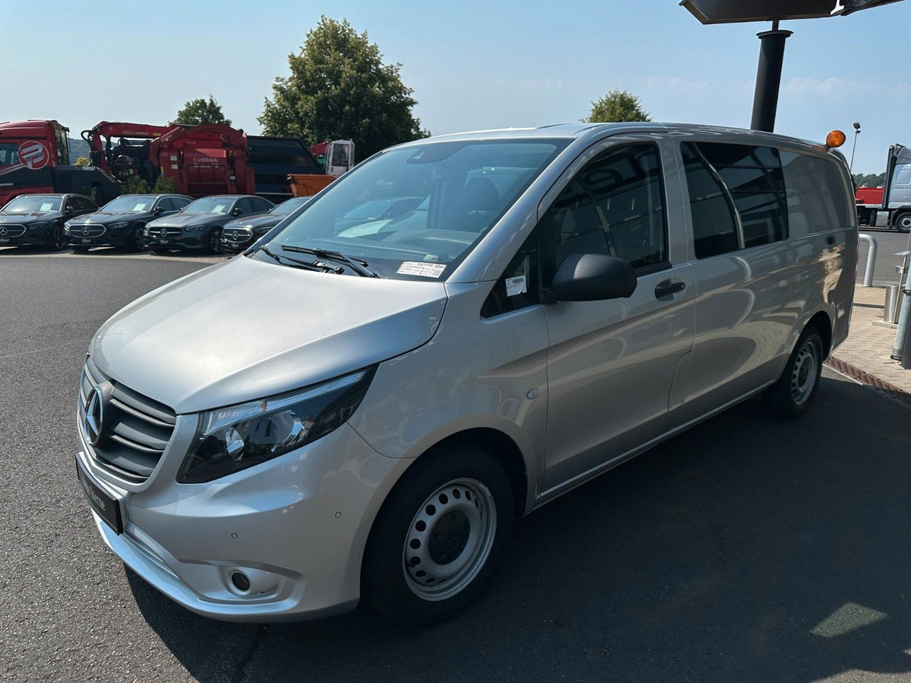 Mercedes-Benz Vito 114 CDI Mixto Regal AHK Klima PARKTRONIC - כלי רכב מסחרי קטן: תמונה 3 Mercedes-Benz Vito 114 CDI Mixto Regal AHK Klima PARKTRONIC - כלי רכב מסחרי קטן: תמונה 3