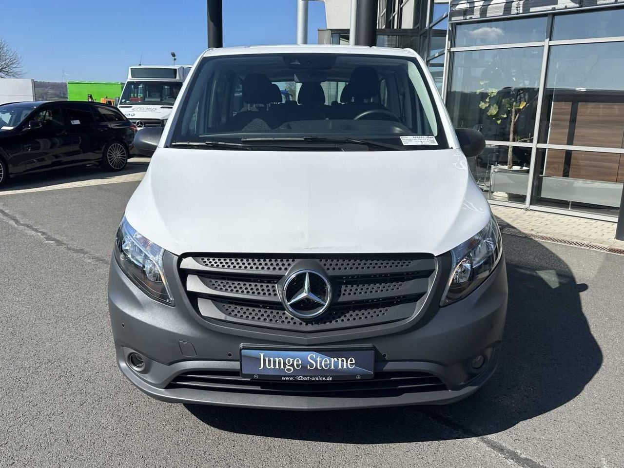Mercedes-Benz Vito 114 CDI Tourer 8Sitze Klima Audio40 Kamera - כלי רכב מסחרי לנוסעים: תמונה 2 Mercedes-Benz Vito 114 CDI Tourer 8Sitze Klima Audio40 Kamera - כלי רכב מסחרי לנוסעים: תמונה 2