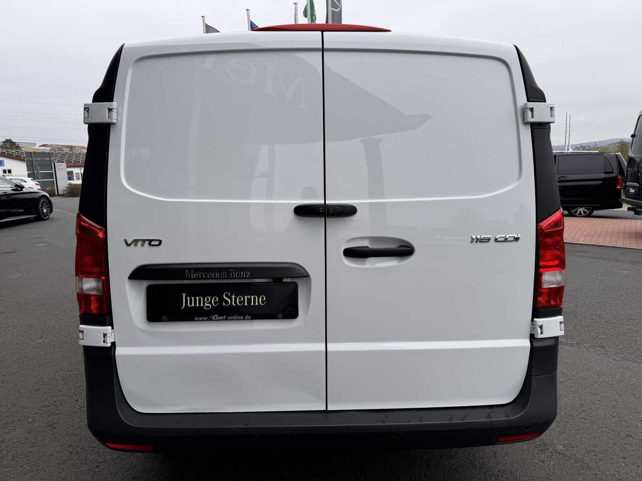 Mercedes-Benz Vito 116 CDI Extralang Klima Kamera Audio40 SHZ - כלי רכב מסחרי קטן: תמונה 5 Mercedes-Benz Vito 116 CDI Extralang Klima Kamera Audio40 SHZ - כלי רכב מסחרי קטן: תמונה 5
