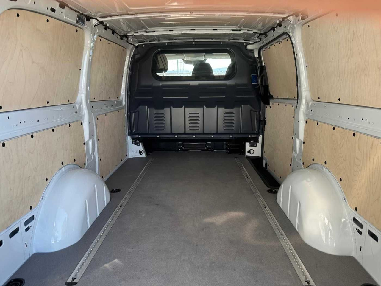 כלי רכב מסחרי קטן Mercedes-Benz Vito 116 CDI neues Modell Klima Kamera MBUX: תמונה 7