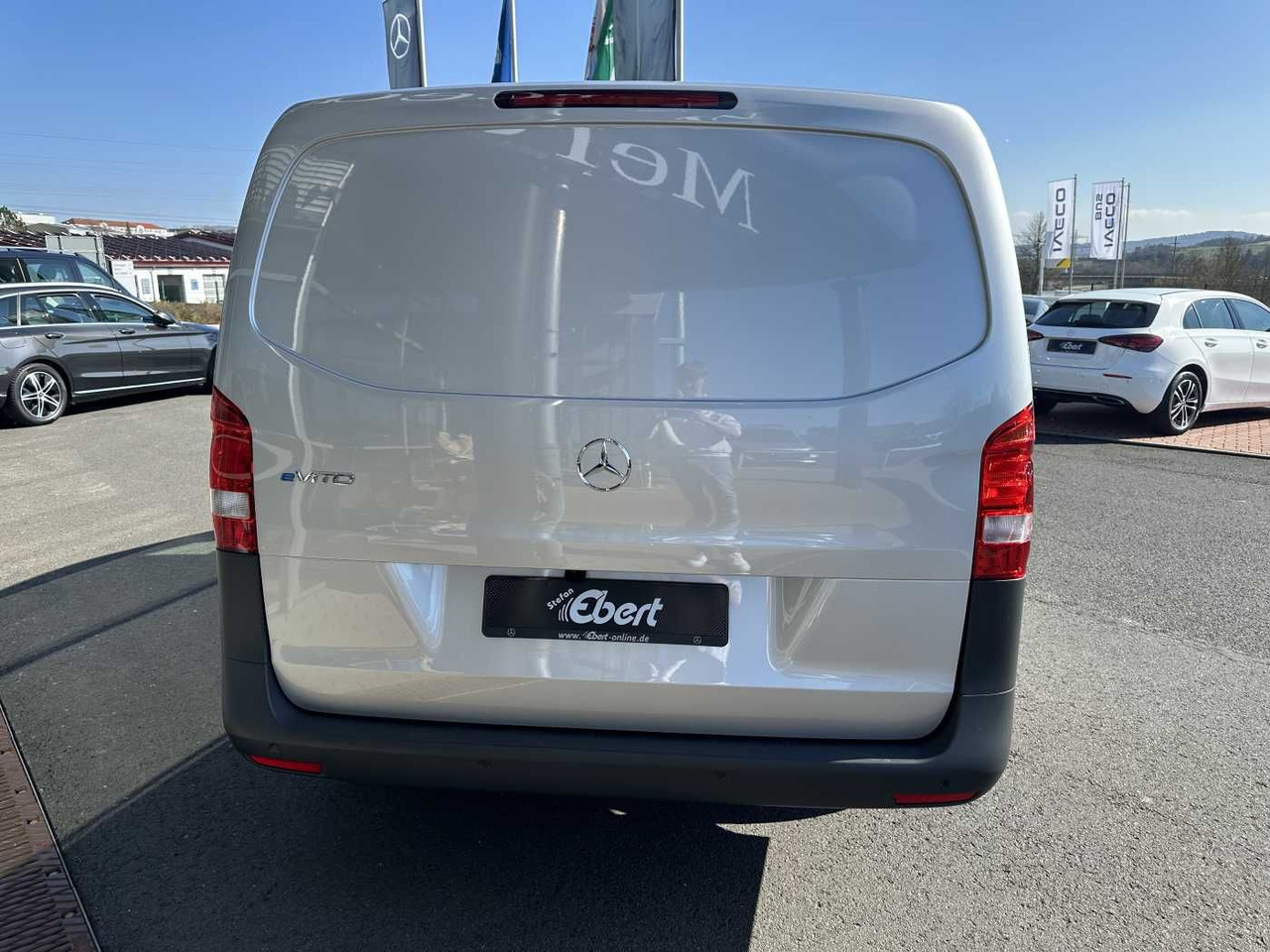 Mercedes-Benz eVito 112 Audio 30 Sitzheizung Kamera Tempomat - כלי רכב מסחרי קטן, כלי רכב מסחרי חשמלי: תמונה 5 Mercedes-Benz eVito 112 Audio 30 Sitzheizung Kamera Tempomat - כלי רכב מסחרי קטן, כלי רכב מסחרי חשמלי: תמונה 5