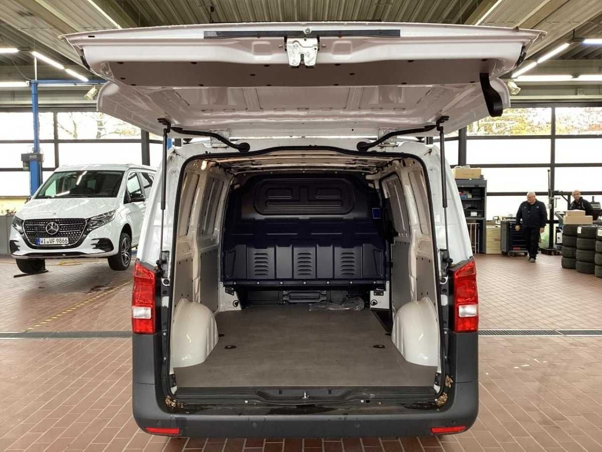 כלי רכב מסחרי קטן, כלי רכב מסחרי חשמלי Mercedes-Benz eVito 112 Klima Kamera Audio30 Heckklappe: תמונה 7