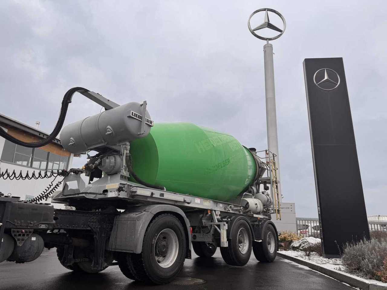 Müller-Mitteltal SF32BM/BT Liebherr HTM1004 10m³ BPW Liftachse - סמיטריילר: תמונה 1 Müller-Mitteltal SF32BM/BT Liebherr HTM1004 10m³ BPW Liftachse - סמיטריילר: תמונה 1
