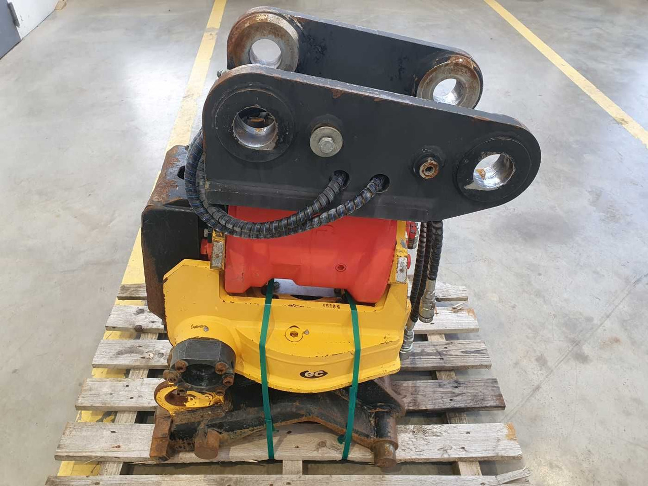 Rädlinger Schwenkrotator CAT M318 / CW 40 / 2016 - טילטרוטטור: תמונה 4 Rädlinger Schwenkrotator CAT M318 / CW 40 / 2016 - טילטרוטטור: תמונה 4